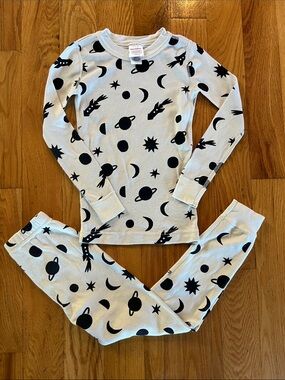 Hanna Andersson Universe on Ecru Long John Pajama Set HannaJams Size 5